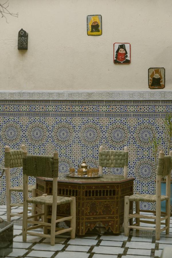 Amirwa Riad *